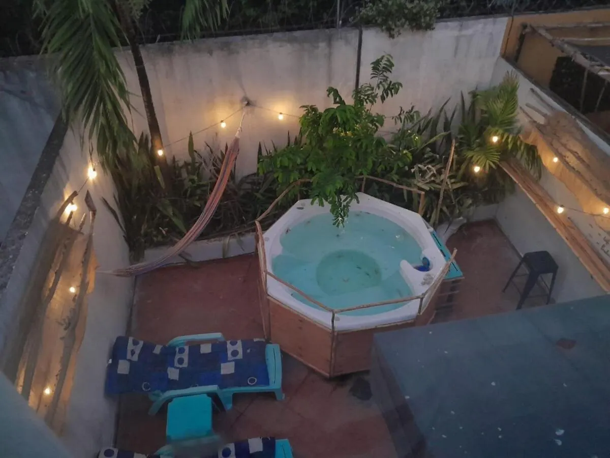 Beach House With Jacuzzi Playa del Carmen